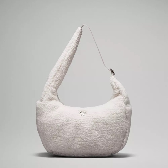 LULULEMON Mini Shoulder Bag 4L Fleece In White - Picture 1 of 5